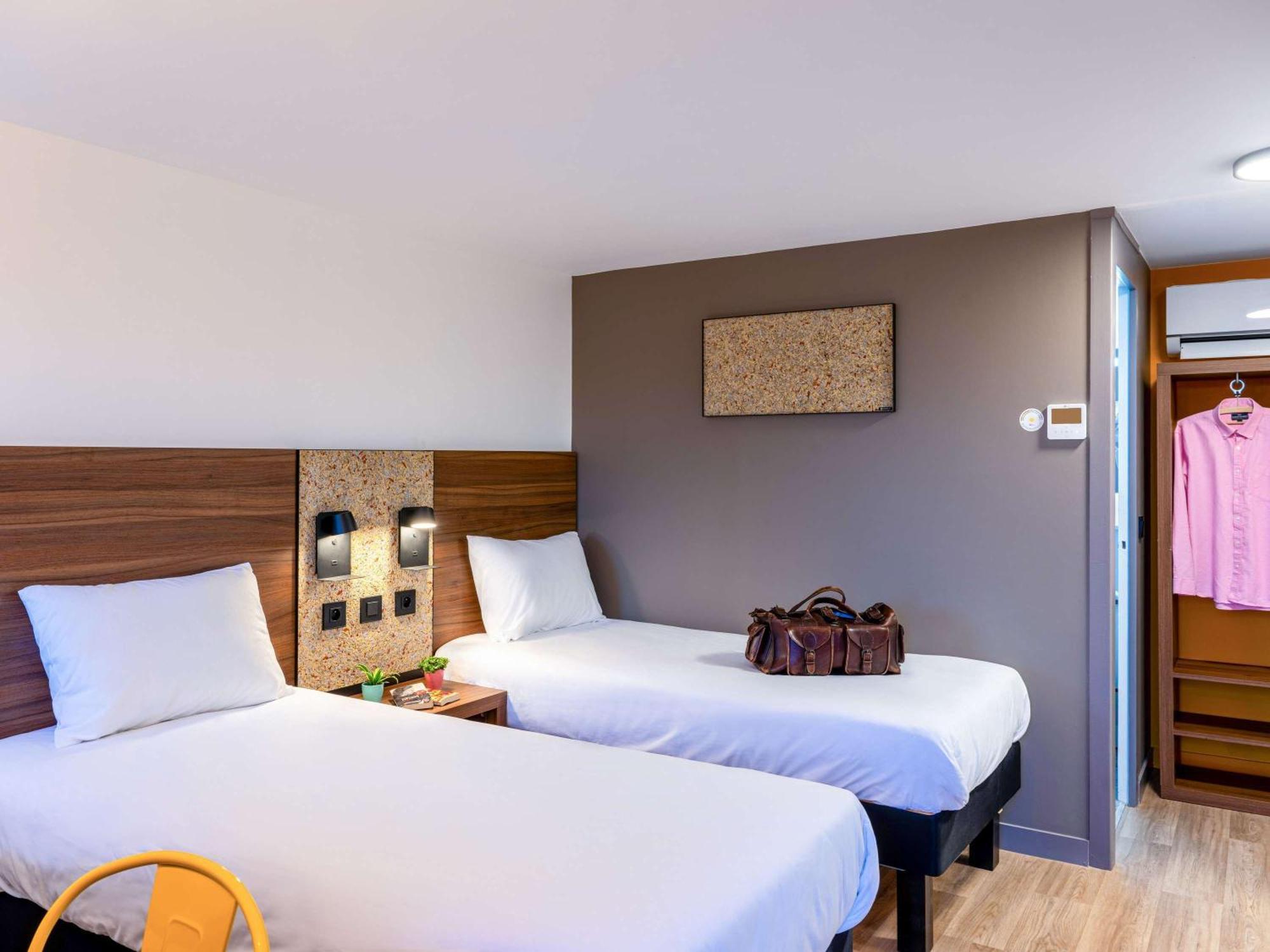 Greet Hotel Шательро Экстерьер фото